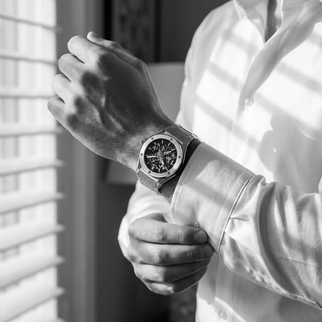 axton-ig-elite-wrist-1.jpg