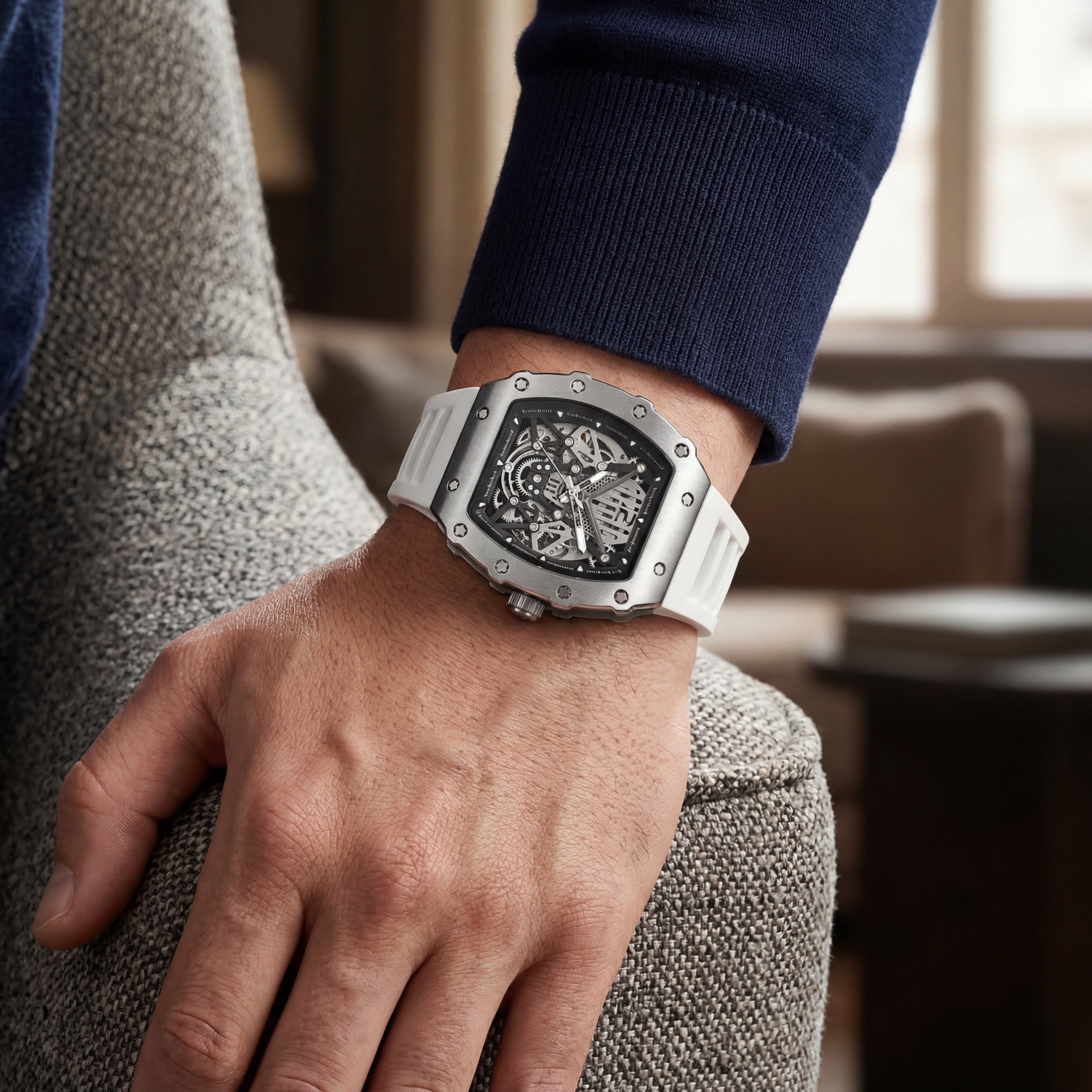 Axton Chrono - White
